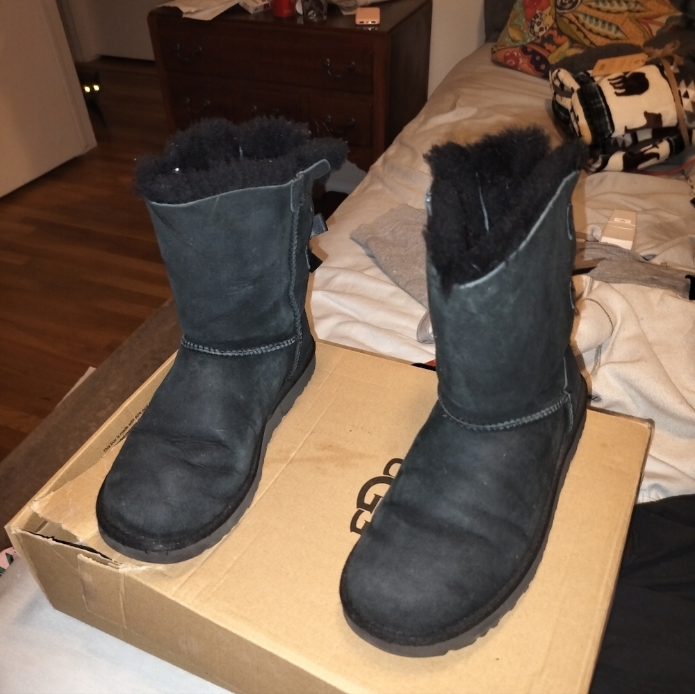 Black Ugg Shearling Lined Boots - image 3
